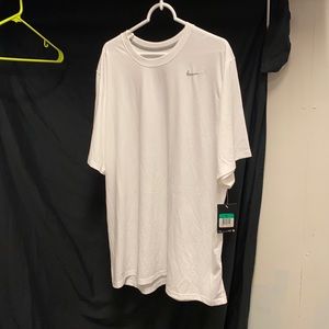 Nike Dri Fit men’s tee XL